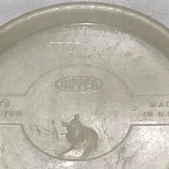 SUPER retro Tupper! Tumbler with lid. 1940’s era - Picture 4 of 8